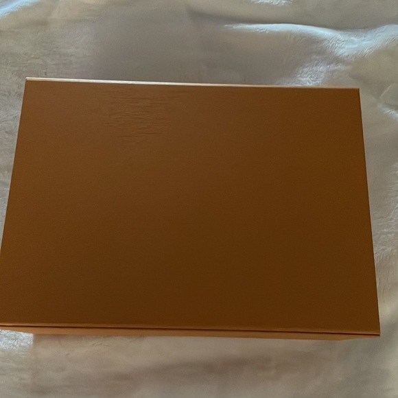 Louis Vuitton authentic empty shoe box - Picture 4 of 4